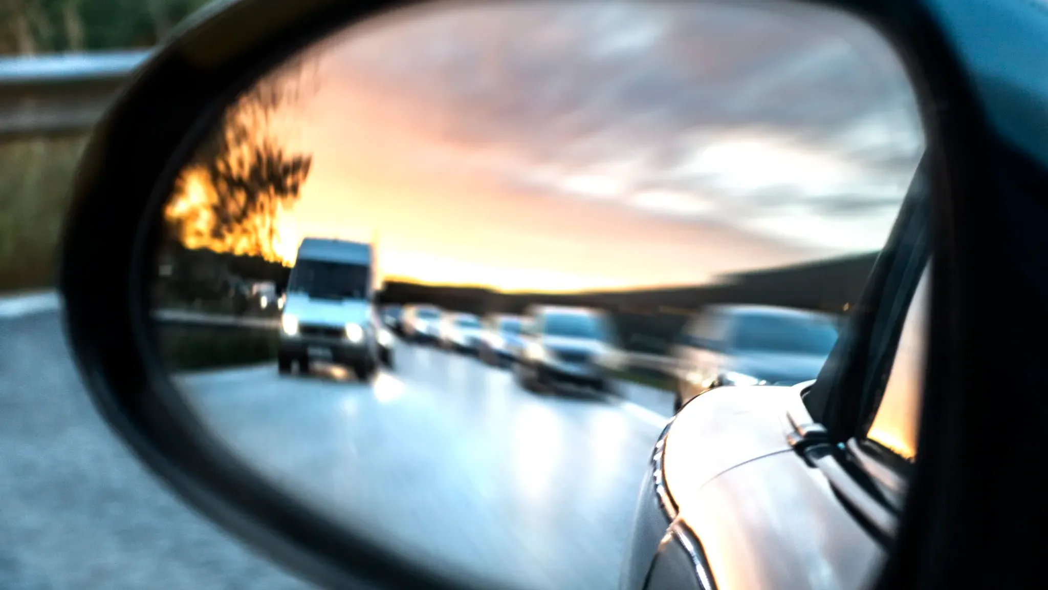 <h1>Internationale Info-Hotline f&uuml;r Autobahn-Verwaltung</h1>